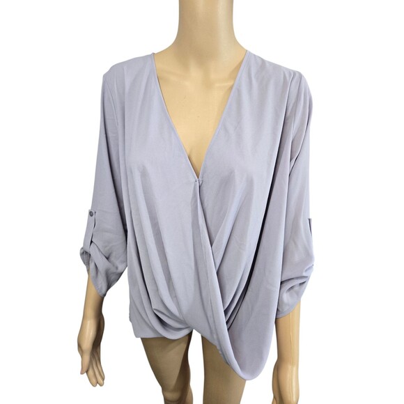 Lush Medium women's lavender purple roll tab blouse top thin light lilac - Picture 1 of 5
